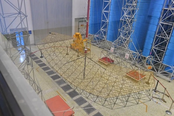 Outstretched view of the Huanjing 2E Credit : China Aerospace Science and Technology Corporation