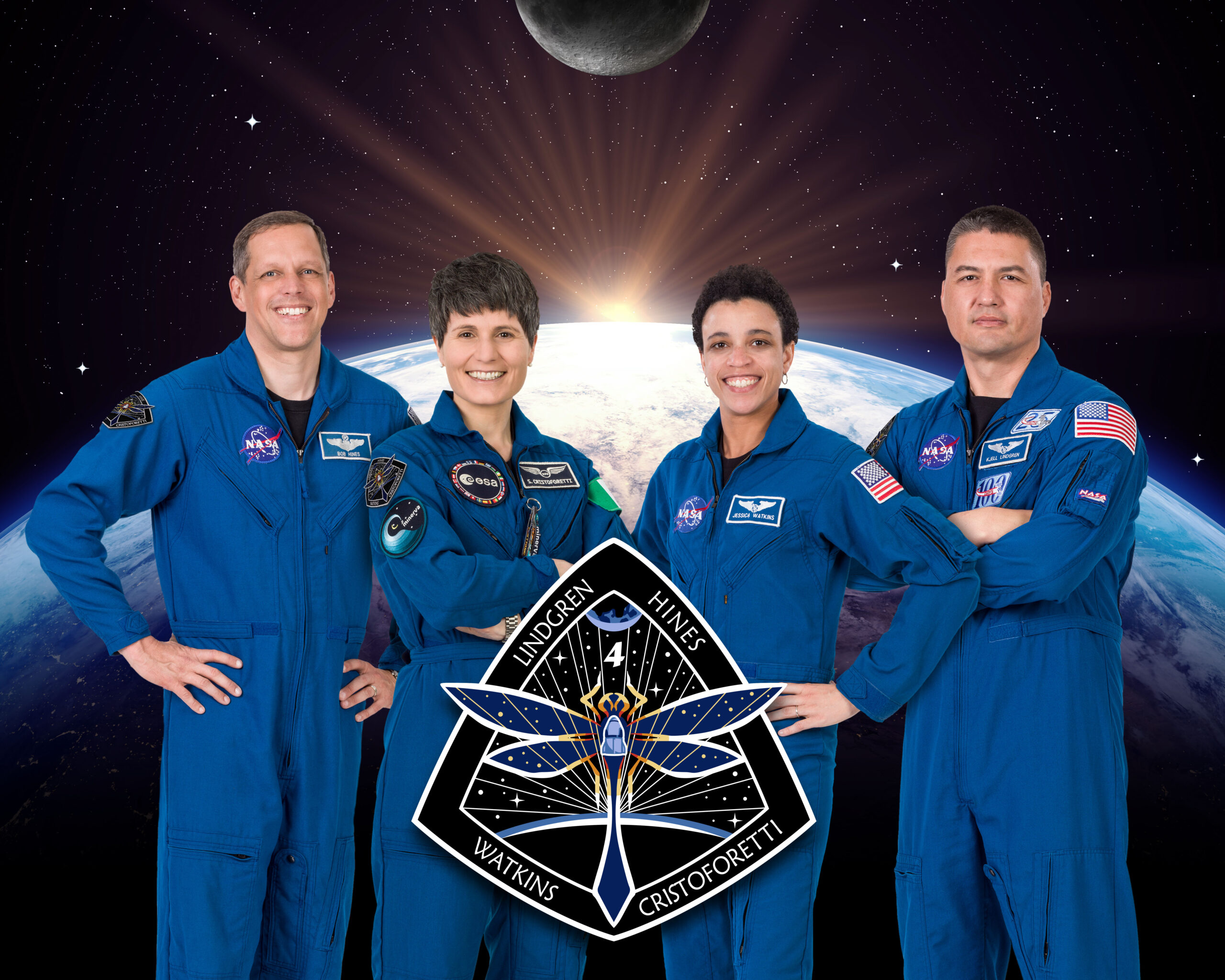 Photo Date: March 1, 2022 Location: Building 8, Room 183 ( Photo Studio ). Subject: SpaceX Crew-4 Portrait with NASA astronauts, Robert Hines, Jessica Watkins, Kjell Lindgren and ESA astronaut Samantha Cristoforetti. Photographers: Joshua Valcarcel, Robert Markowitz and Norah Moran