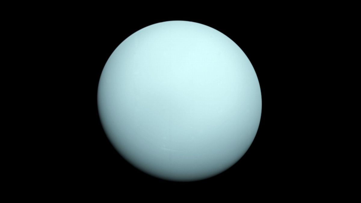 Uranus photographed by Voyager 2